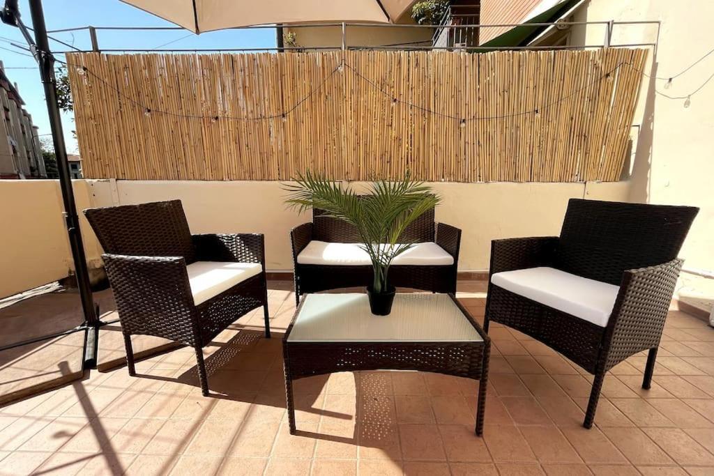 Appartamento Amazing Flat With Terrace Milano Esterno foto