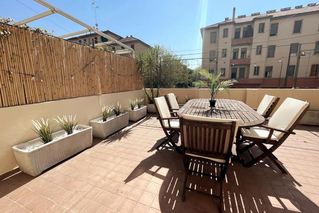 Appartamento Amazing Flat With Terrace Milano Esterno foto